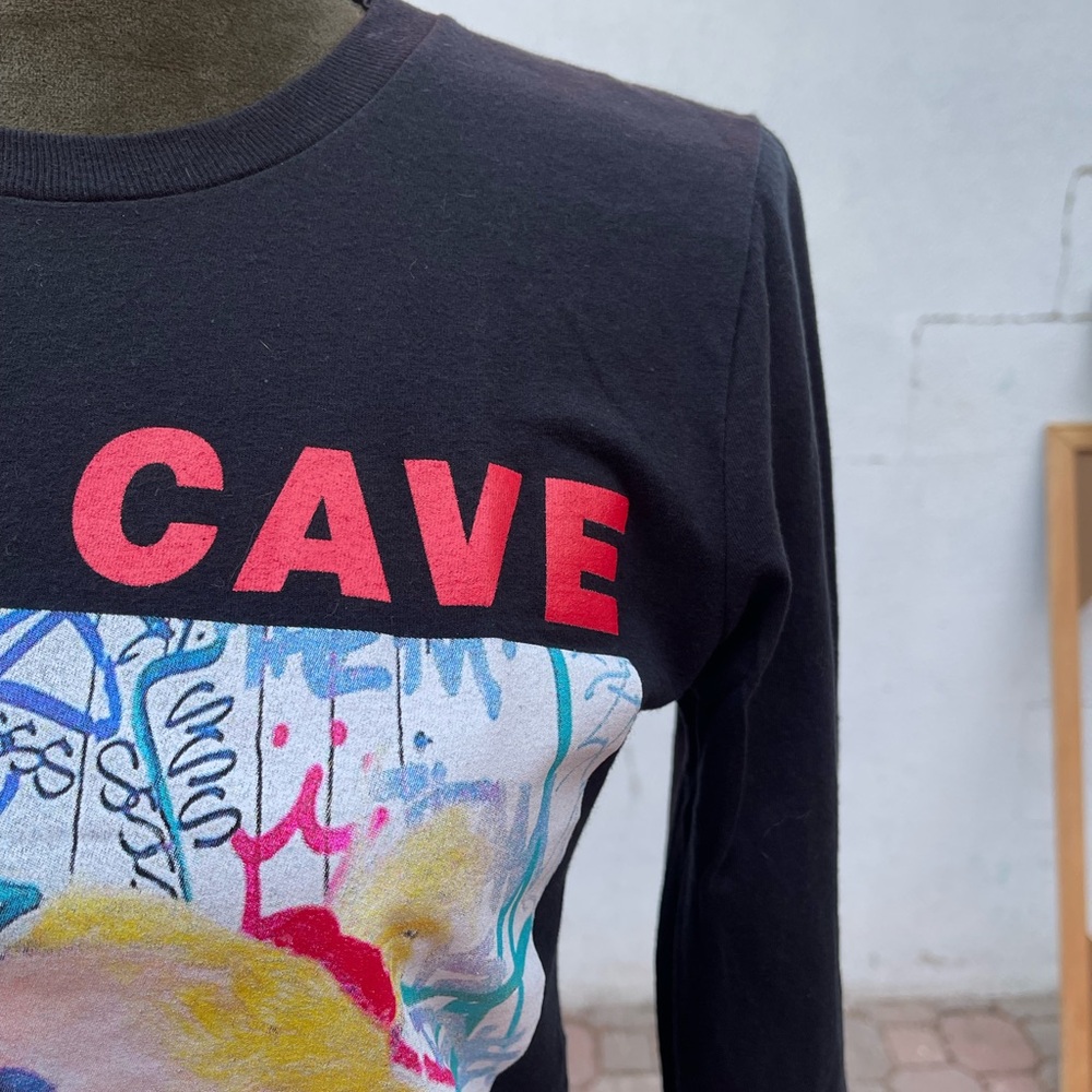 Cold Cave - Picture 5 of 7